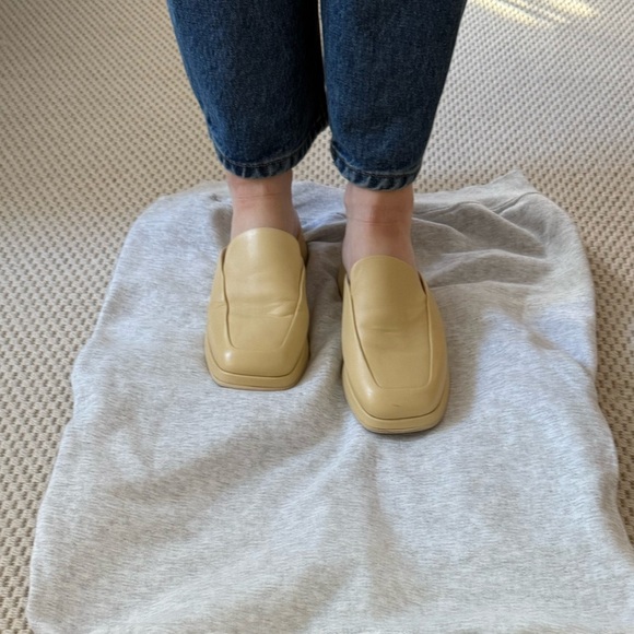 Vince Loafers - Picture 5 of 5